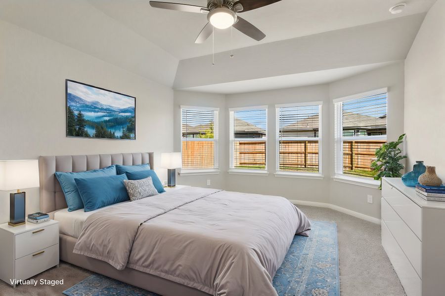 Furnished interior view inside a new home in Lexington Parke, Del Valle (Image 8).