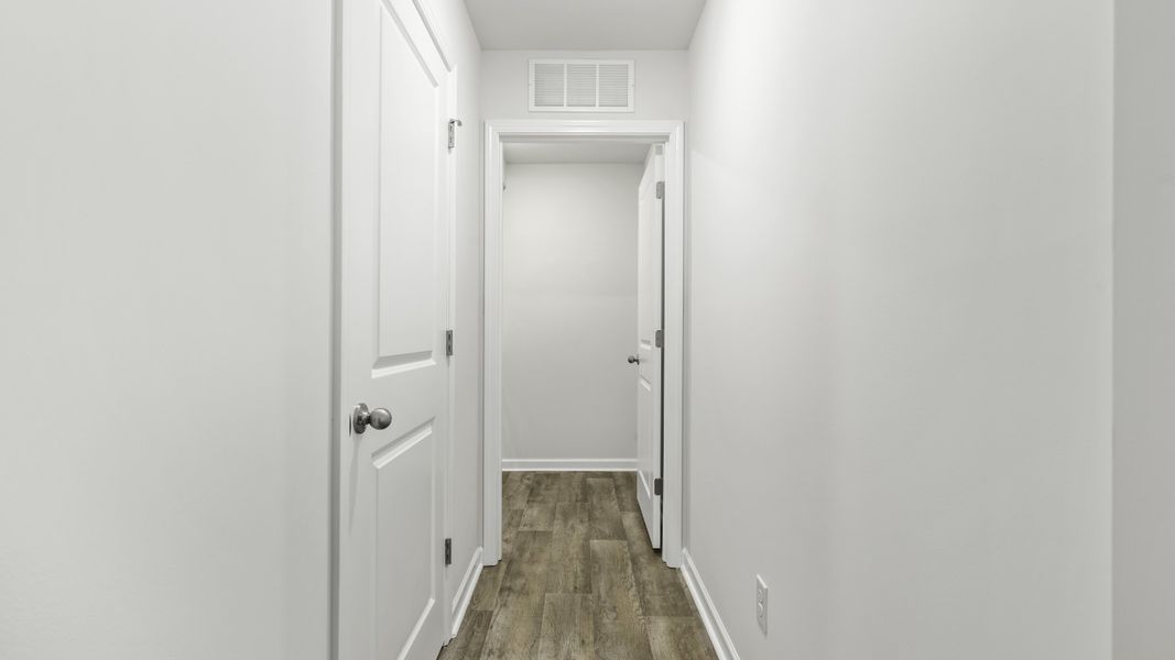 Spacious, unfurnished interior of a new home in Evergreen Landing, Lexington (Image 7). Spacious, unfurnished interior of a new home in Evergreen Landing, Lexington (Image 7).