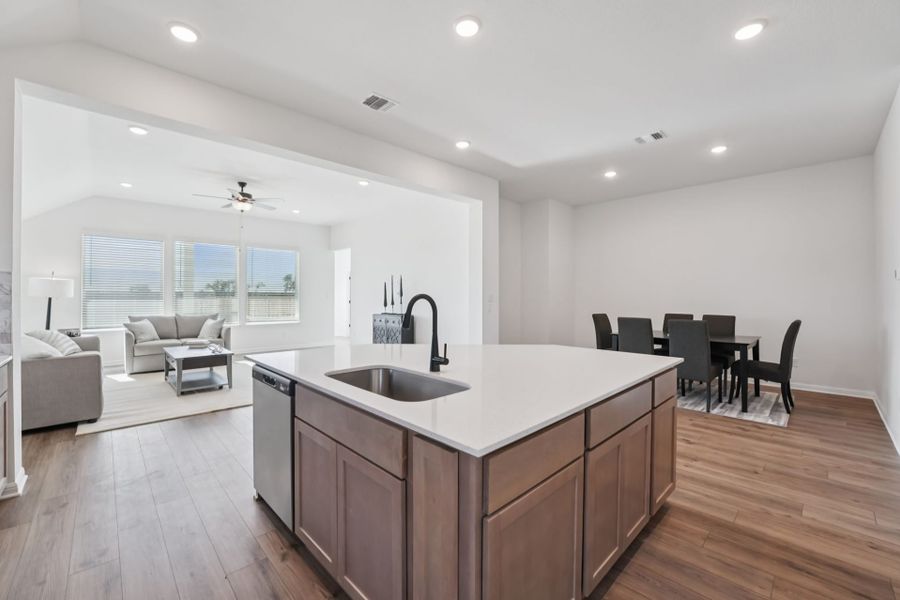 Furnished interior view inside a new home in Grande Estates, Bertram (Image 7).