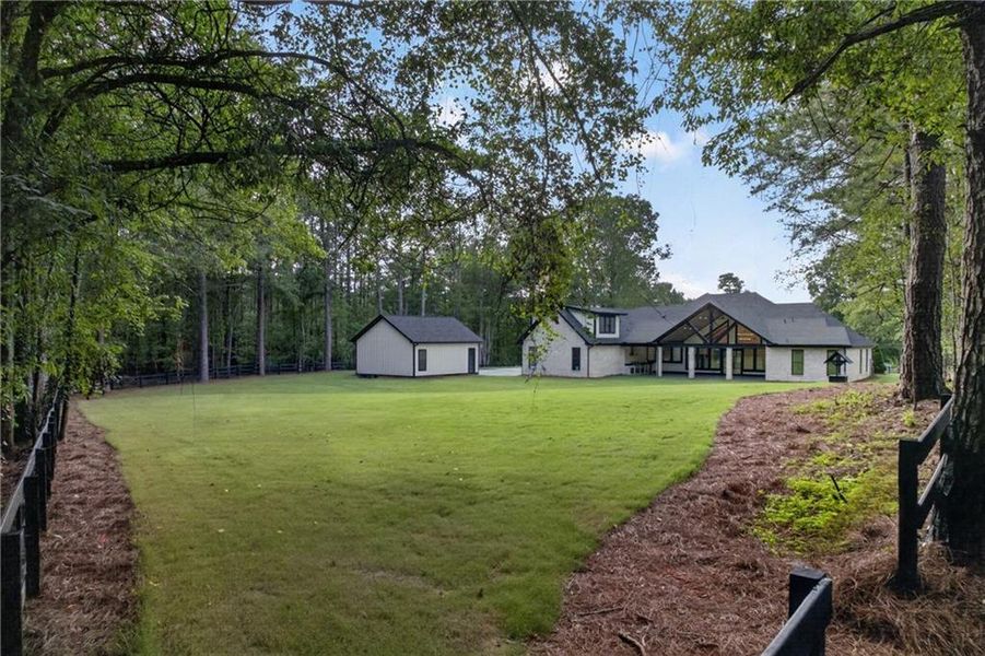 Exterior details and patio area of a home in , Monroe (Image 38).