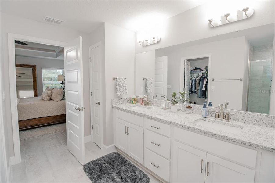 Furnished interior view inside a new home in , Auburndale (Image 19).