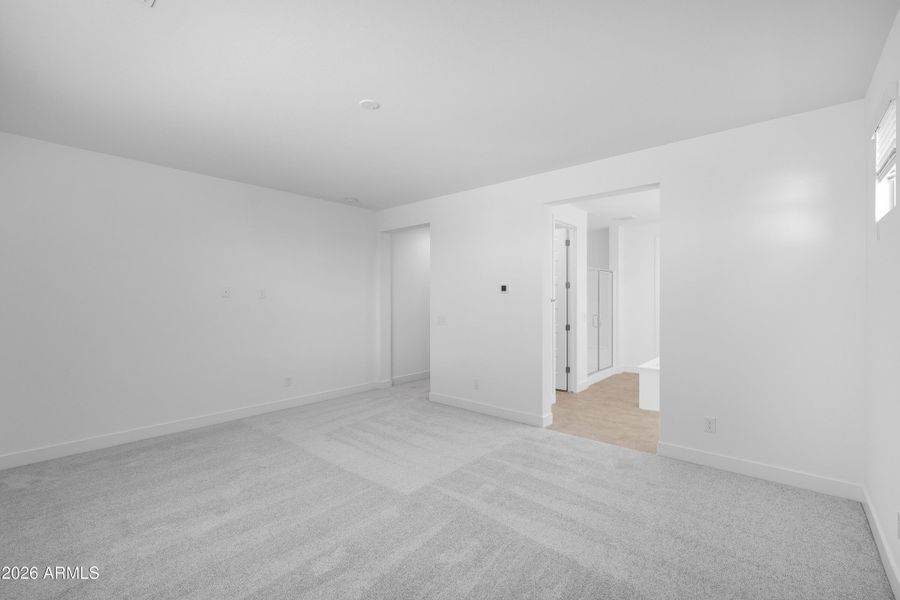 10158 W COLUMBUS Avenue - Ready Now!