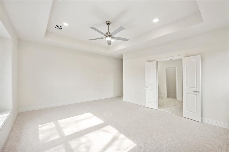 Spacious, unfurnished interior of a new home in Rockwood, Mansfield (Image 35).