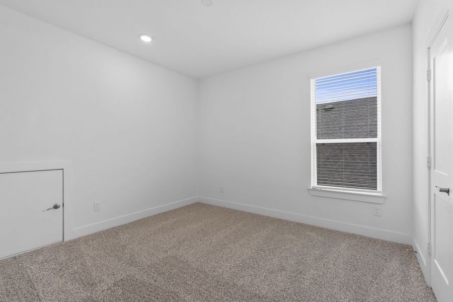 Spacious, unfurnished interior of a new home in Attwater 55s, Waller (Image 20).