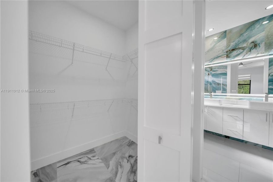 Spacious, unfurnished interior of a new home in , Lehigh Acres (Image 16). Spacious, unfurnished interior of a new home in , Lehigh Acres (Image 16).