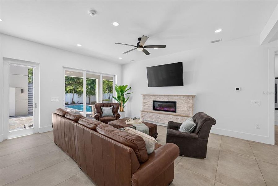 Furnished interior view inside a new home in , Sarasota (Image 62).