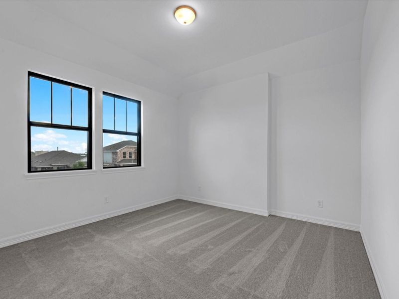 Spacious, unfurnished interior of a new home in Azalea, Brookshire (Image 21).