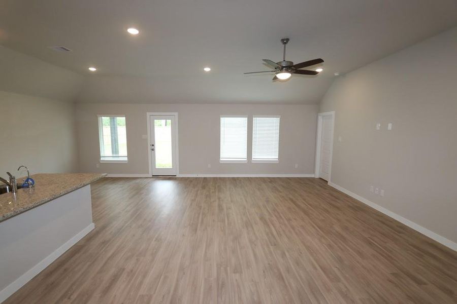 Spacious, unfurnished interior of a new home in Ambrose, La Marque (Image 16). Spacious, unfurnished interior of a new home in Ambrose, La Marque (Image 16).