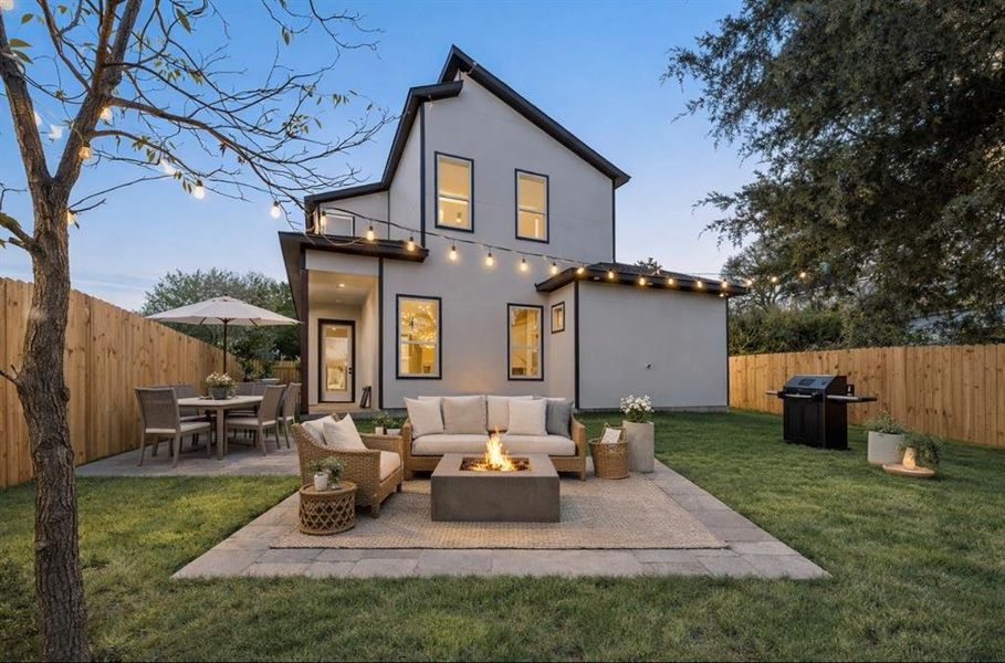 Exterior details and patio area of a home in , Dallas (Image 28).