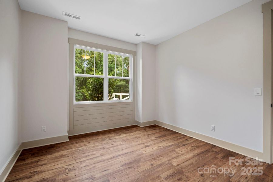 Example Rendering Example Rendering