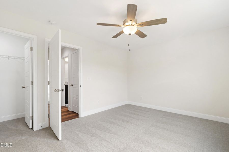 Harmony (10) Harmony (10)