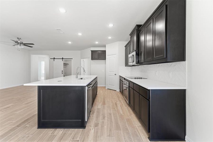 Furnished interior view inside a new home in Waterford Park, Weatherford (Image 10).