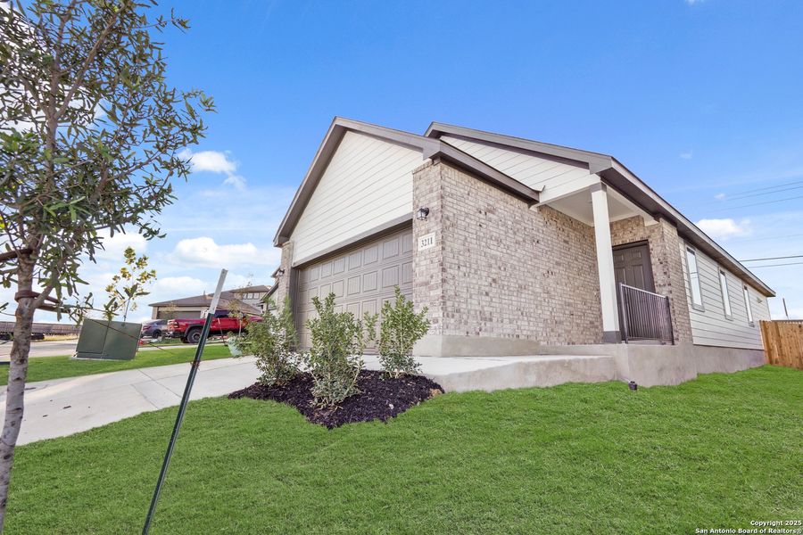 Exterior details and patio area of a home in Katzer Ranch, Converse (Image 16).