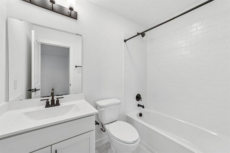 Furnished interior view inside a new home in Aspire at Noble Ridge, Howe (Image 10). Furnished interior view inside a new home in Aspire at Noble Ridge, Howe (Image 10).