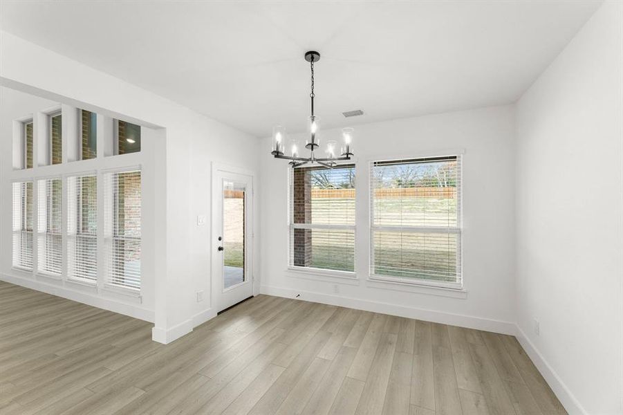 1107 Willow Lake-Dining-1