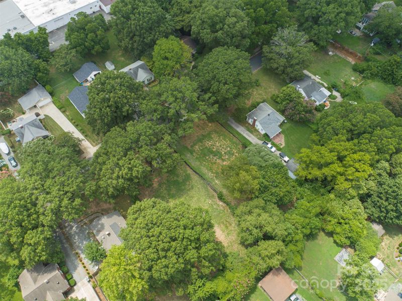 Image 18 of a home in .