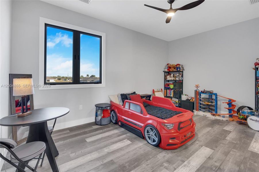 Furnished interior view inside a new home in , Cape Coral (Image 38).
