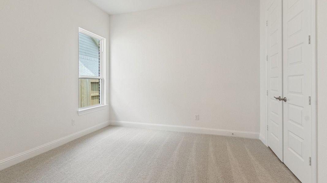Representative furnished interior of a home built from the Vanderbilt by DRB Homes in Brookewater, Rosenberg (Image 16).