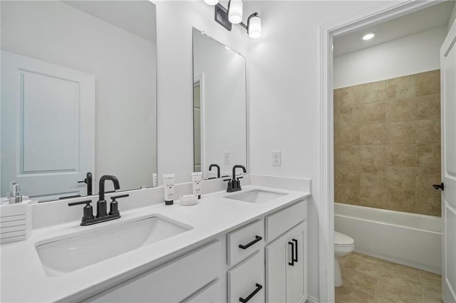 Furnished interior view inside a new home in Reserve at Hickory Walk, Kennesaw (Image 31). Furnished interior view inside a new home in Reserve at Hickory Walk, Kennesaw (Image 31).