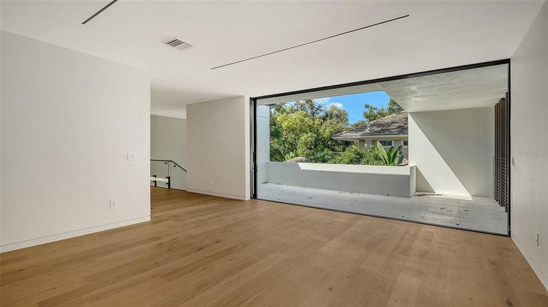 Spacious, unfurnished interior of a new home in , Sarasota (Image 20). Spacious, unfurnished interior of a new home in , Sarasota (Image 20).