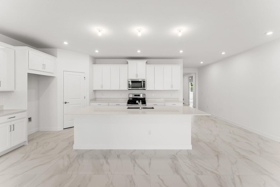 Furnished interior view inside a new home in Tradition - Cadence, Port St. Lucie (Image 8).