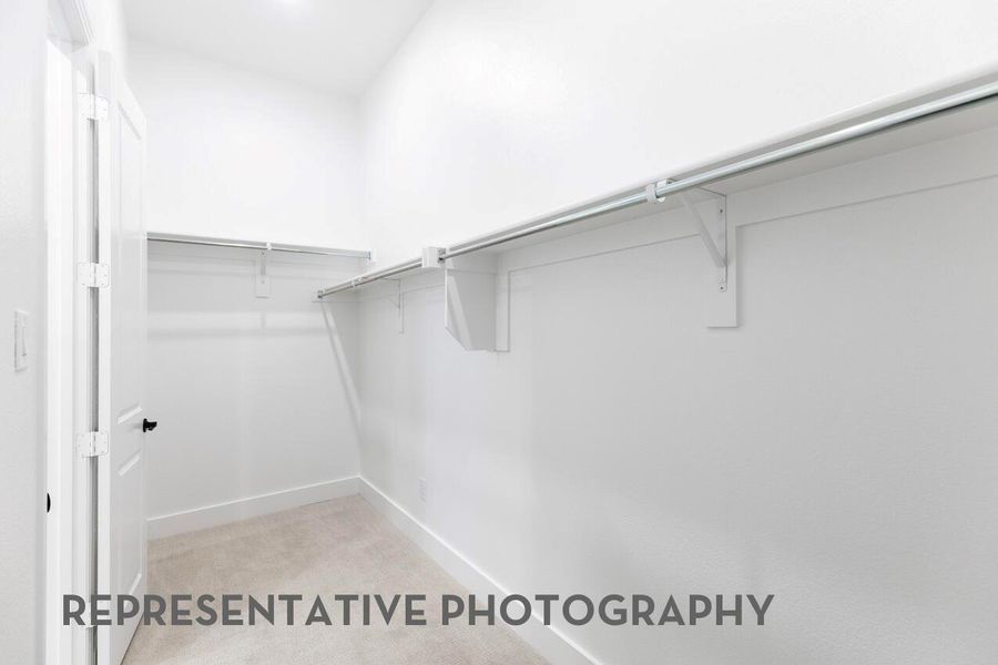 Spacious, unfurnished interior of a new home in Riceland, Mont Belvieu (Image 20).