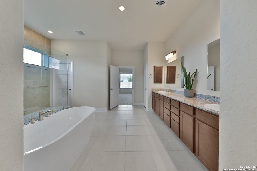 Image 43 of a home in Megans Landing – Half-Acre Homesites. Image 43 of a home in Megans Landing – Half-Acre Homesites.