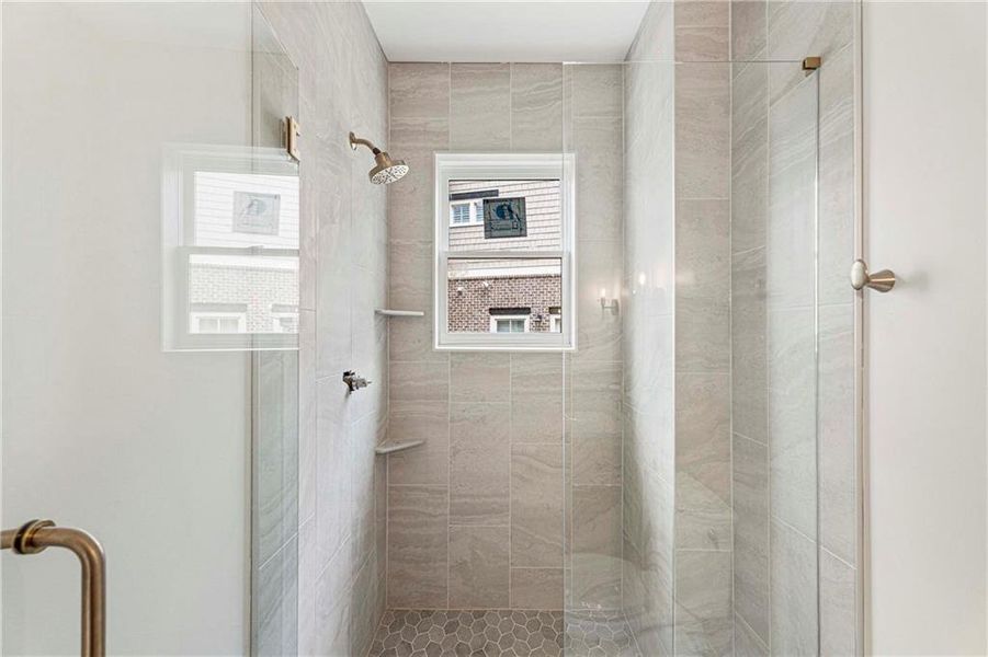 Image 39 of a home in .