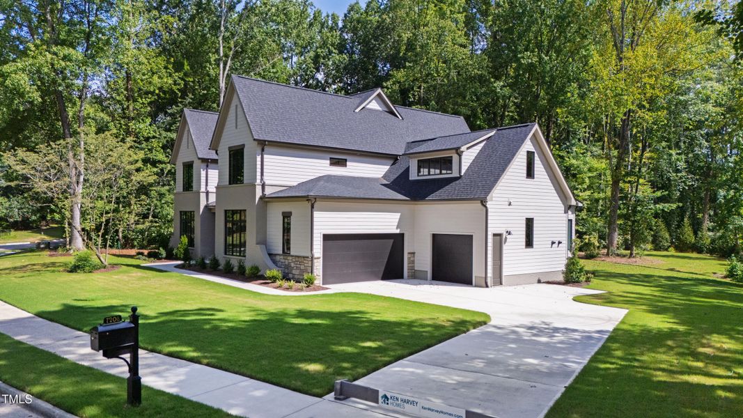 Tanbark (1) Tanbark (1)