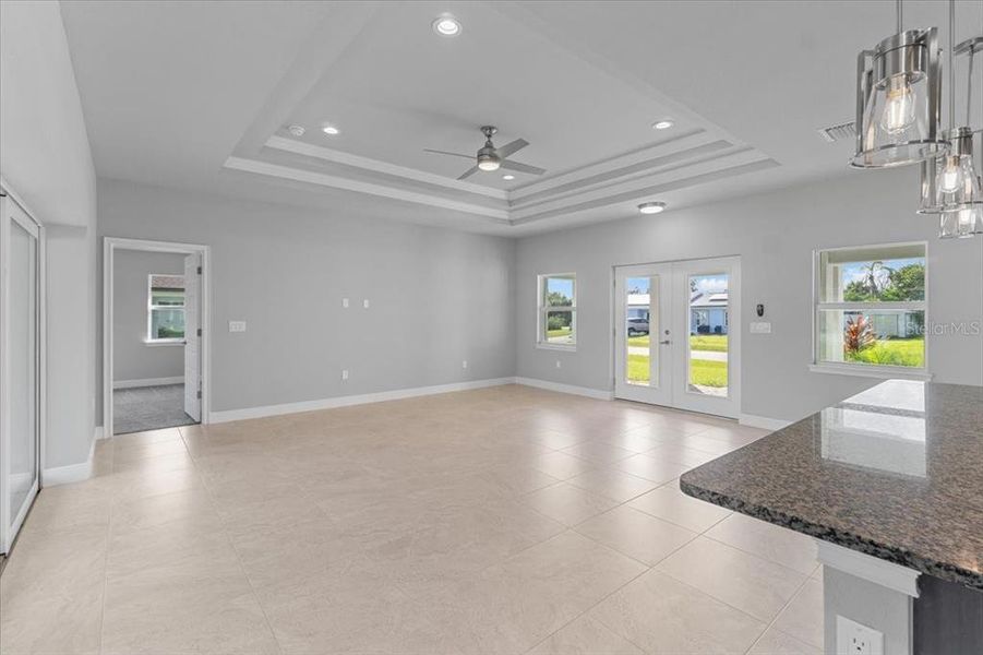 Spacious, unfurnished interior of a new home in , Port Charlotte (Image 13).