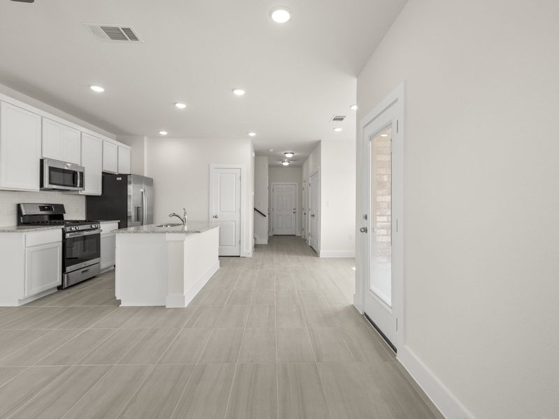 Furnished interior view inside a new home in Saddle Creek Twinhomes, Georgetown (Image 11).