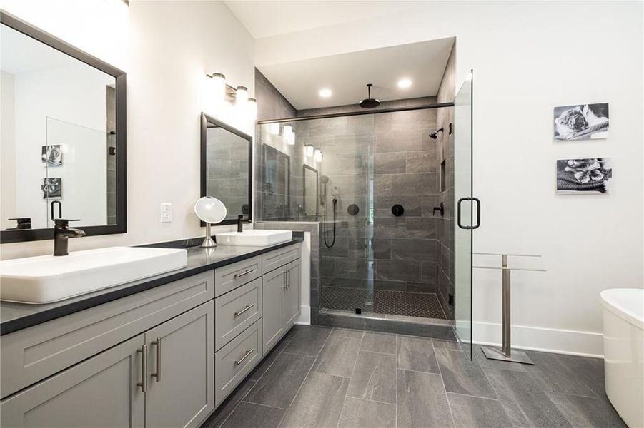 Furnished interior view inside a new home in , Atlanta (Image 54).