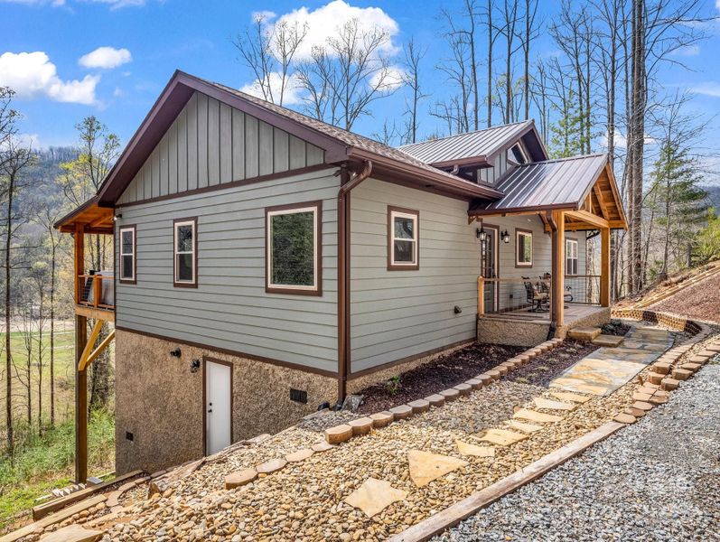 Exterior details and patio area of a home in , Hendersonville (Image 23).