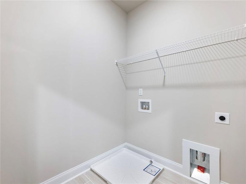 Spacious, unfurnished interior of a new home in Apalachee Overlook, Winder (Image 30).