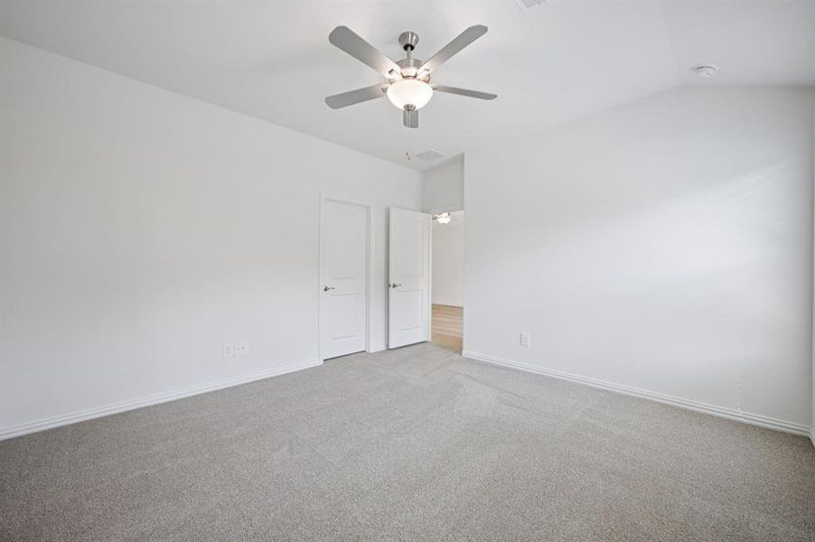 Photo is not of the actual home, but is an inspirational photo of builder’s model home and may depict options, furnishings, and/or decorator features that are not included. Photo is not of the actual home, but is an inspirational photo of builder’s model home and may depict options, furnishings, and/or decorator features that are not included.