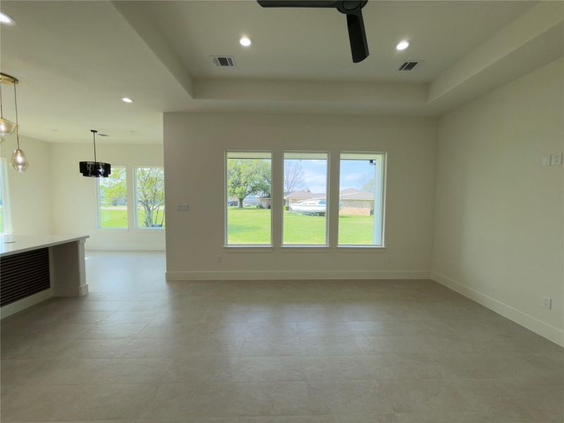 Spacious, unfurnished interior of a new home in , Livingston (Image 20).