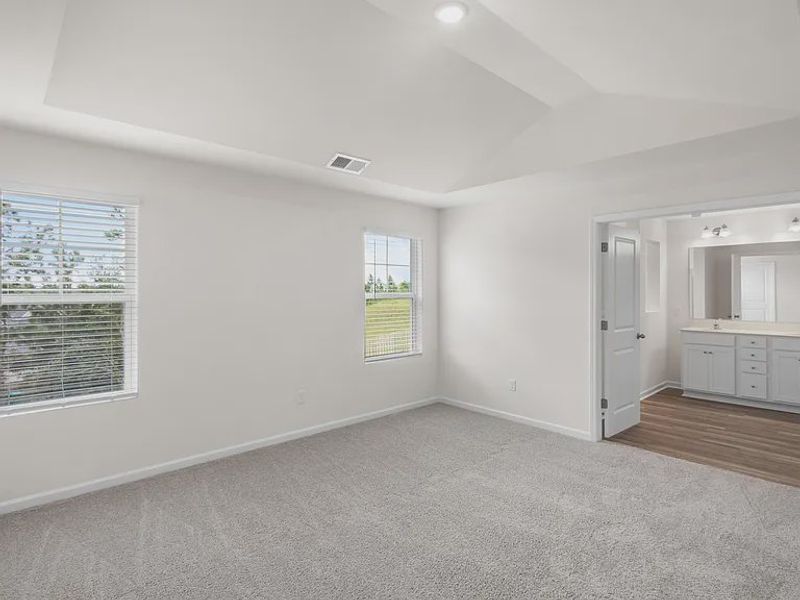 Spacious, unfurnished interior of a new home in Providence Station at Trolley Run, Aiken (Image 16).