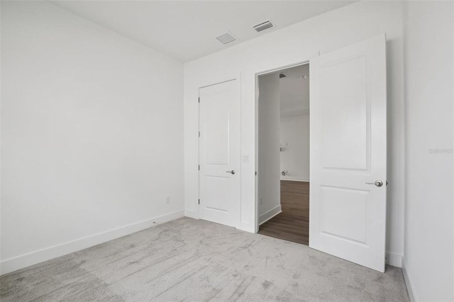 Spacious, unfurnished interior of a new home in Biscayne Landing at Seaire, Parrish (Image 35).