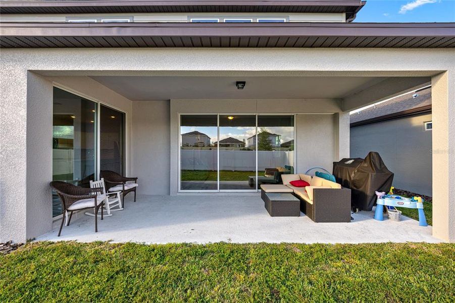 Exterior details and patio area of a home in , Ocala (Image 4).