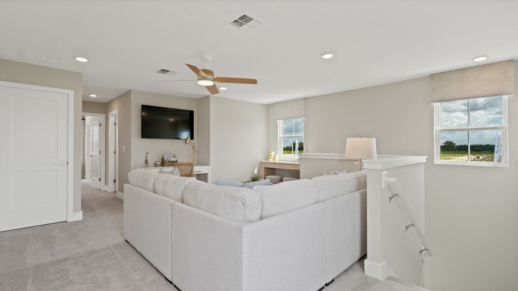 Representative furnished interior of a home built from the Sweetgum by DRB Homes in Lakeside at Satilla, St. Cloud (Image 55).