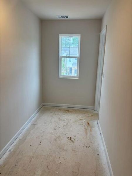Spacious, unfurnished interior of a new home in Castleberry Pointe, Dawsonville (Image 5). Spacious, unfurnished interior of a new home in Castleberry Pointe, Dawsonville (Image 5).