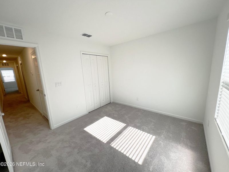 Spacious, unfurnished interior of a new home in , Orange Park (Image 10).