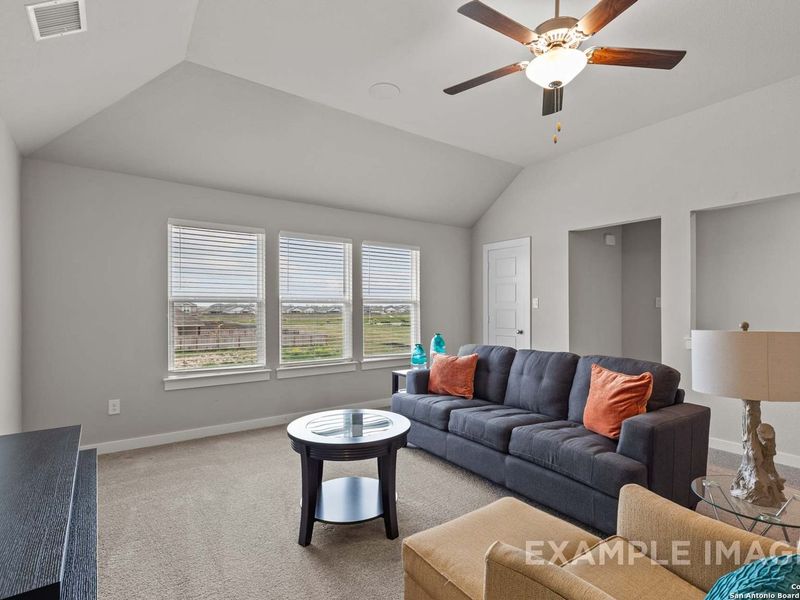Furnished interior view inside a new home in Hannah Heights, Seguin (Image 38).