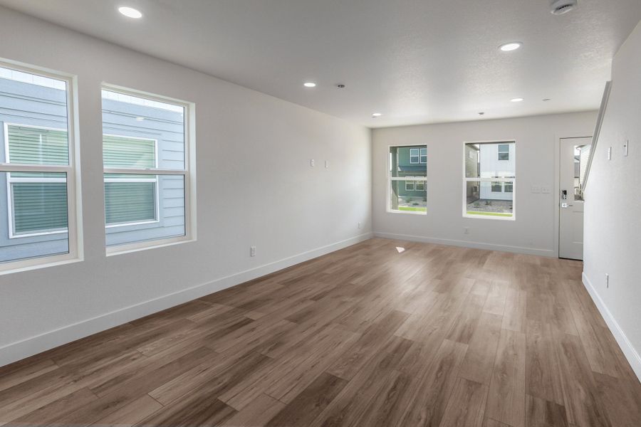 Spacious, unfurnished interior of a new home in Prairie Song, Windsor (Image 19). Spacious, unfurnished interior of a new home in Prairie Song, Windsor (Image 19).