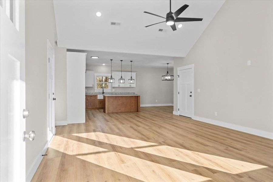 Spacious, unfurnished interior of a new home in , Dalton (Image 40).