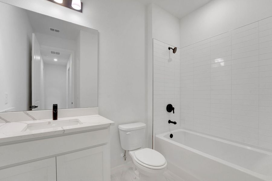 4br New Home in Parrish, FL.  - Slide 15