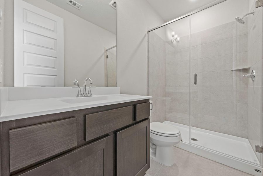 Furnished interior view inside a new home in Candela, Richmond (Image 16).