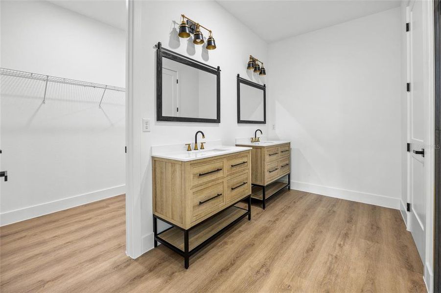 Furnished interior view inside a new home in , Ocala (Image 6).