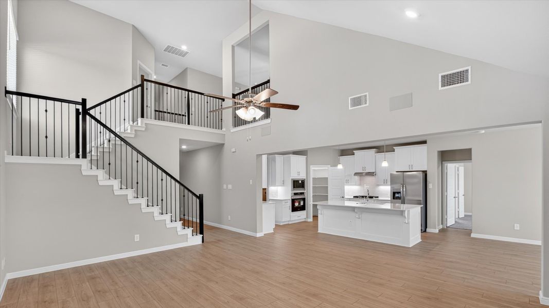 Representative furnished interior of a home built from the Wimberley by D.R. Horton in Lakeview Pointe, Midlothian (Image 6).