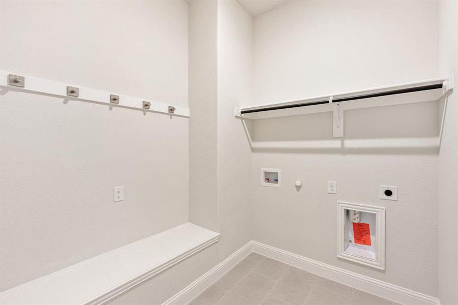 Spacious, unfurnished interior of a new home in Waterscape Classic 60s, Royse City (Image 24).